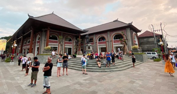 Ubud-Market-1-600x320