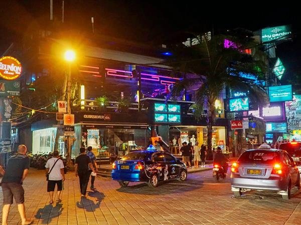 legian-nightlife
